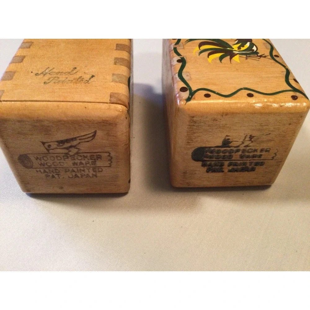 Vintage Woodpecker Woodware Handpainted Rooster Salt and Pepper Shakers Japan